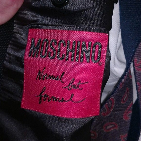 Moschino Japanese Market Three Button Suit 38R 32W - Picture 12 of 12
